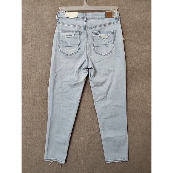 American Eagle Strigid Mom Jeans Womens 27 4 Blue Light Wash Destroyed NEW - Picture 7 of 13